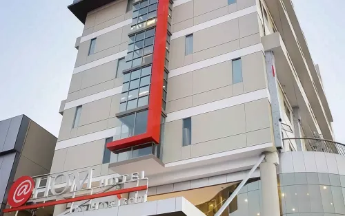 Hotel @HOM Semarang by Horison Eksterior Photos