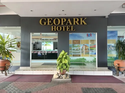 Geopark Hotel Kuah Langkawi Extérieur Photos
