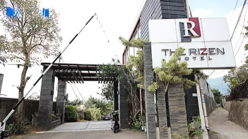 The Rizen Hotel Eksterior Photos