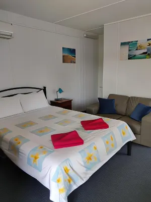 Summers Rest Units Rooms Photos
