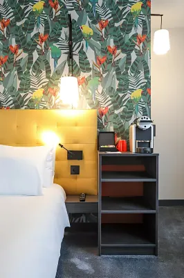 ibis Styles Puteaux Paris La Défense Photos