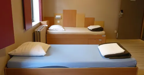 Sleep Well Youth Hostel Chambres Photos
