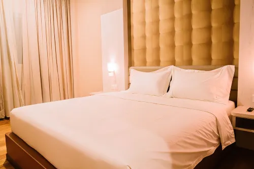 The Golden Bay Hotel Batam Camere Photos