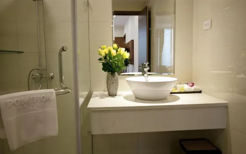 Hanoi Pomihoa Hotel Rooms Photos