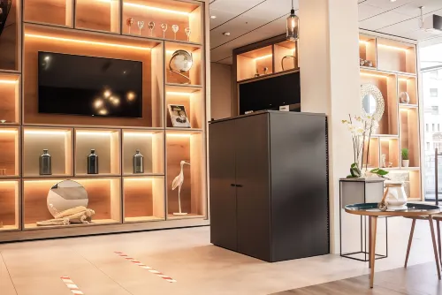 ibis budget Lugano Paradiso Espaces publics Photos
