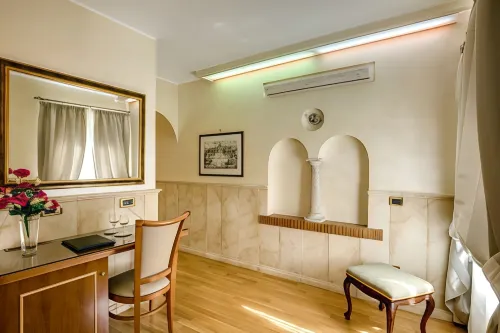 Hotel Pantheon Photos