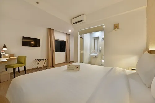 Whiz Prime Hotel Basuki Rahmat Malang Photos