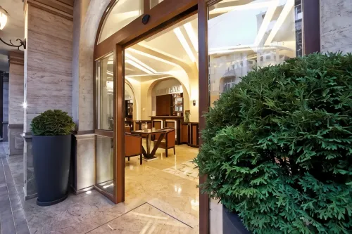 Best Western Plus Bristol Hotel Aree comuni Photos