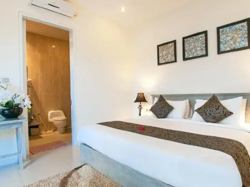 Awila Villas Kuta Photos