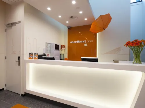 EasyHotel Rotterdam City Centre Öffentliche Flächen Photos