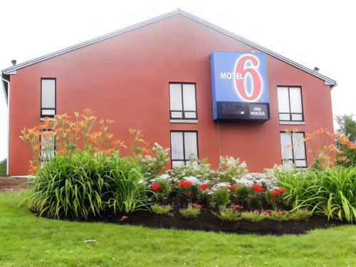 Days Inn by Wyndham Augusta Exterior Photos