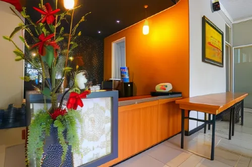 Chiaro Hotel Syariah Mahlzeiten Photos