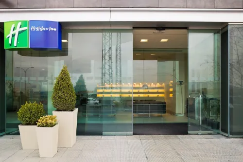 Holiday Inn Express Pamplona Extérieur Photos