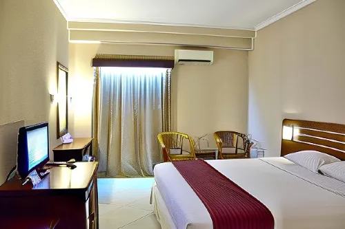 Bahari Inn Tegal Rooms Photos