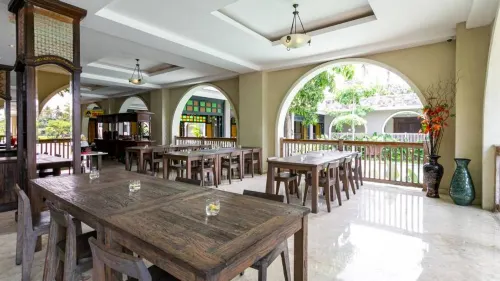 The Westlake Resort Jogja Makanan Photos
