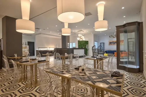 HOLM Boutique & SPA - IK Collection Dining Photos