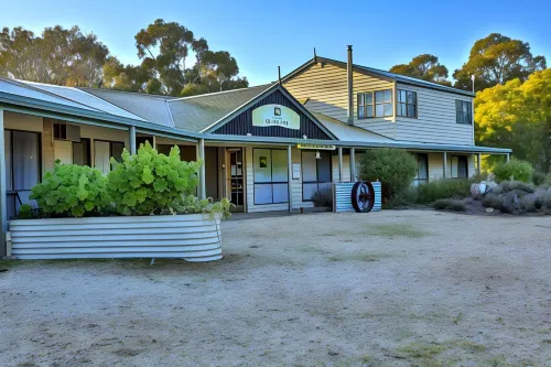 Mountain View Motor Inn & Holiday Lodges Featured Photos