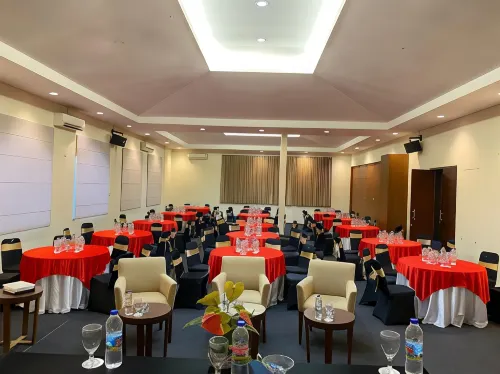 Hotel Safira Magelang Fasilitas Bisnis Photos