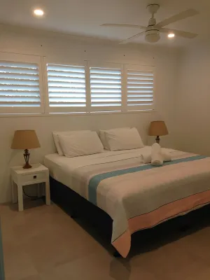 Chez Noosa Resort Motel Rooms Photos