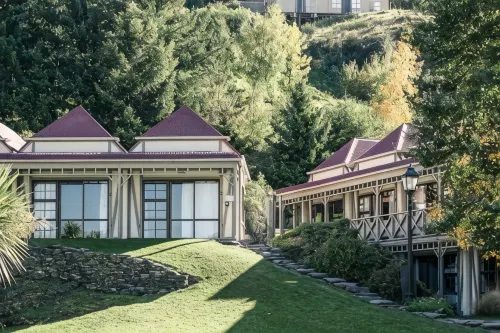 Sherwood Queenstown Exterior Photos
