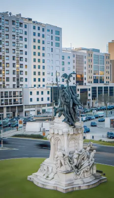 NH Lisboa Campo Grande Рядом с отелем Photos