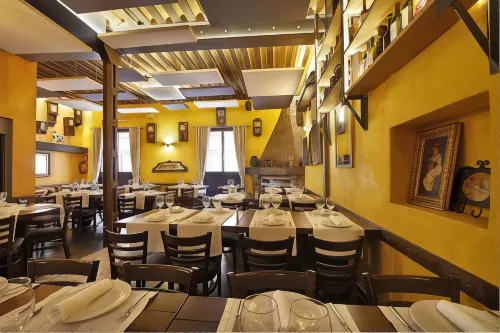 Alhambra Suites Restauration Photos