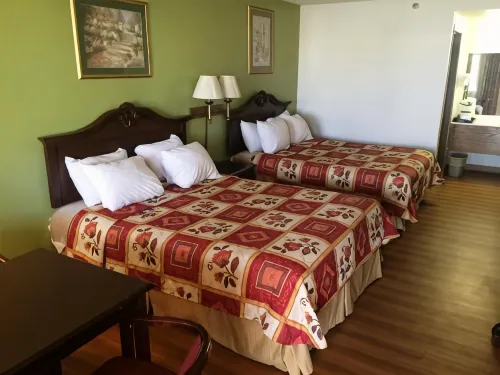 Rodeway Inn Photos
