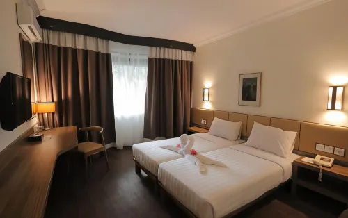 ÉL Hotel Kartika Wijaya Batu Номера Photos