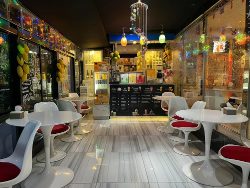 Top High Airport Link Hotel, Bangkok Dining Photos