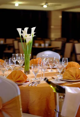Aston Kuta Hotel and Residence Dining Photos