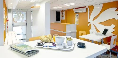 Hôtel Première Classe Montauban Espaces publics Photos