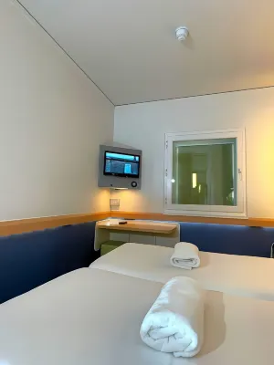 Ibis Budget Belfast City Centre Photos