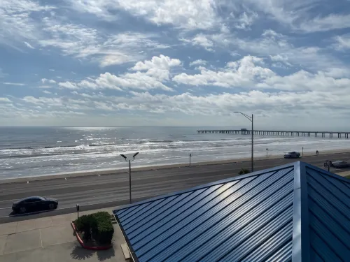 Galveston Beach Hotel Рядом с отелем Photos