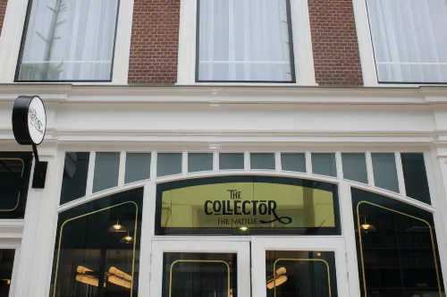The Collector À ne pas manquer Photos