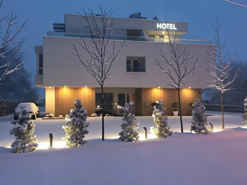 Hotel Magdalena Esterni Photos