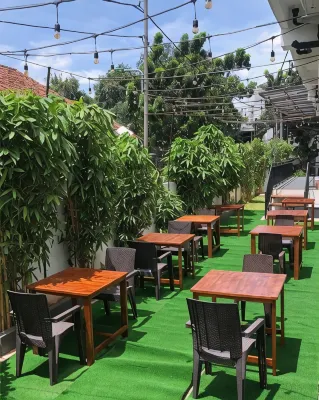 Azka Hotel by Salak Hospitality Extérieur Photos