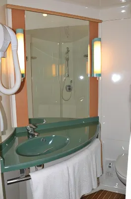 B&B HOTEL Thionville Yutz Route du Luxembourg Photos