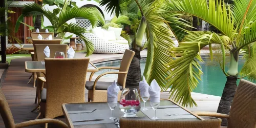 Ocean Villas Hotel Restauration Photos