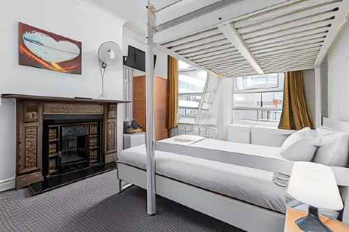 Vilenza Hotel Featured Photos