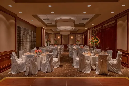 The Westin Houston Downtown Dining Photos