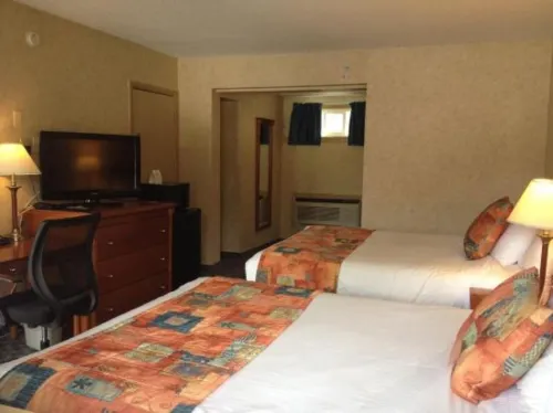 North Vancouver Hotel Photos