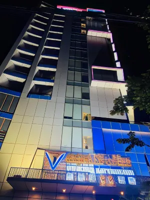 V V Hotel Battambang Extérieur Photos