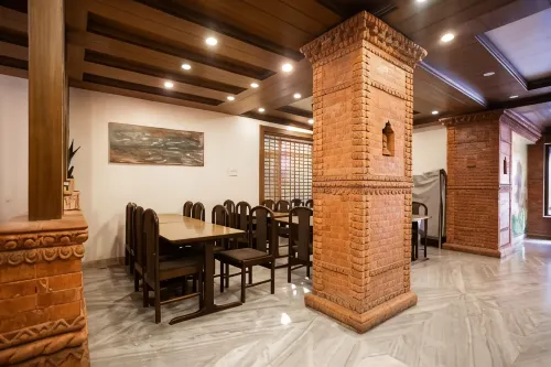 Hotel Buddha Restauration Photos