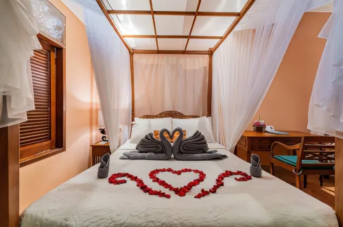Honeymoon Guesthouse Photos