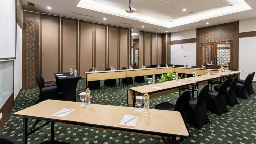 The New Atrium Hotel Yogyakarta Fasilitas Bisnis Photos