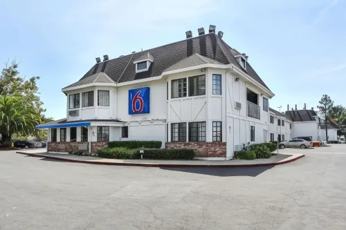 Motel 6 Fremont, CA – North Außen Photos