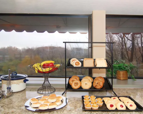 The View Inn & Suites Bethlehem / Allentown / Lehigh Airport Dining Photos