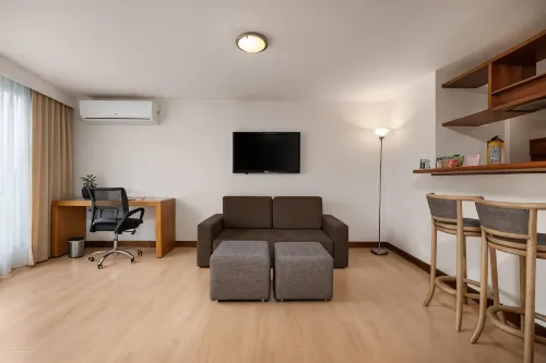Leblón Suites Hotel Photos