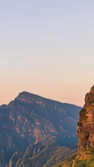 6D5N • GuizhouHuangguoshu Waterfall + Xijiang Qianhu Miao Village + Libo + Mount Fanjing + Zhenyuan Ancient Town