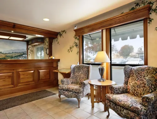 Travelodge by Wyndham Lemoore Near Naval Air Station Photos